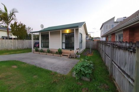 Photo of property in 10 Daniel Avenue, Mangere East, Auckland, 2024