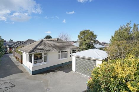 Photo of property in 420 Memorial Avenue, Burnside, Christchurch, 8053