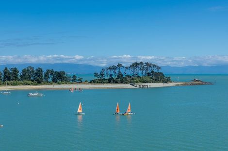 Photo of property in 393 Wakefield Quay, Stepneyville, Nelson, 7010