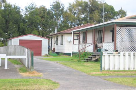 Photo of property in 116b Charleston Avenue, Whangamata, 3620