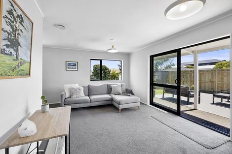 Photo of property in 26c Richmond Street, Fitzroy, New Plymouth, 4312