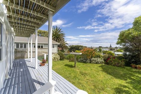 Photo of property in 54 Ngaio Street, Otaki Beach, Otaki, 5512