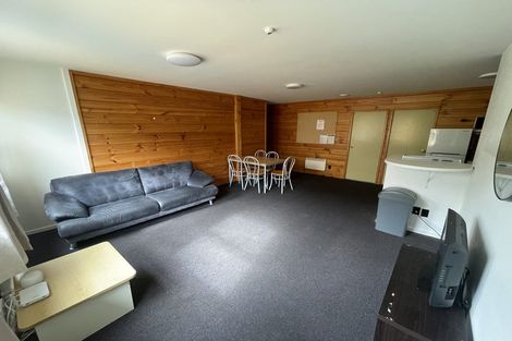 Photo of property in Drummond Street Flats, 19u5 Drummond Street, Mount Cook, Wellington, 6021
