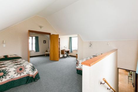 Photo of property in 4a Neeve Place, Taradale, Napier, 4112