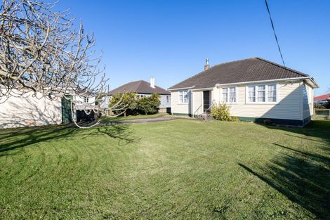 Photo of property in 11 Hayward Road, Ngatea, 3503