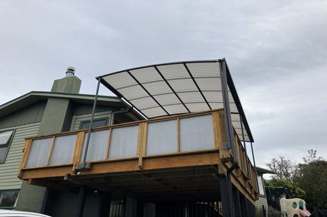 Photo of property in 76 Lauderdale Road, Birkdale, Auckland, 0626