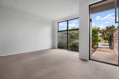 Photo of property in 41 Settlers Avenue, Hobsonville, Auckland, 0618