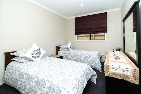 Photo of property in 7 Gibbston Close, Huntington, Hamilton, 3210