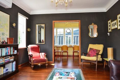 Photo of property in 11 Blue Bay Road, Mahia, 4198