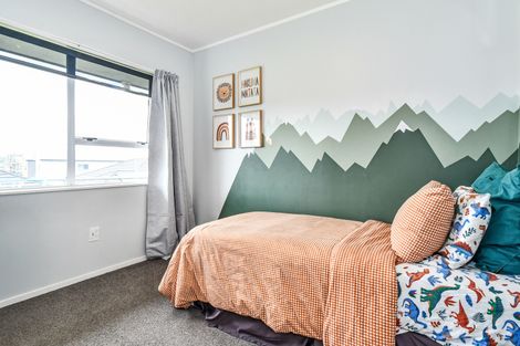 Photo of property in 6 Lorelei Place, Opaheke, Papakura, 2113