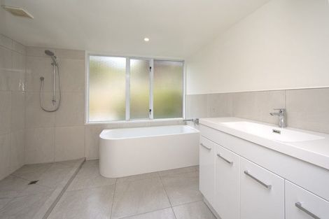Photo of property in 17 Petworth Place, Westmorland, Christchurch, 8025