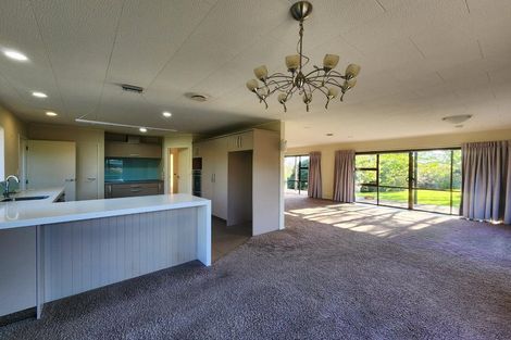 Photo of property in 118b Wairau Road, Oakura, 4314