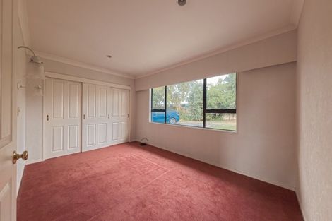 Photo of property in 591 Great South Road, Rosehill, Papakura, 2113