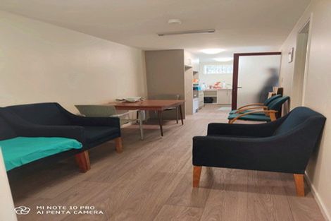 Photo of property in 57 Ayton Drive, Totara Vale, Auckland, 0629