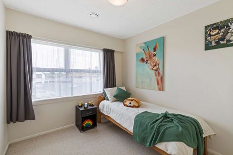 Photo of property in 5 Racecourse Road, Waiuku, 2123