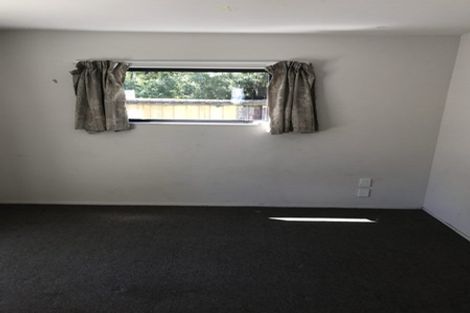 Photo of property in 21 Piko Crescent, Riccarton, Christchurch, 8041