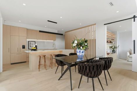Photo of property in 38a Straven Road, Riccarton, Christchurch, 8011
