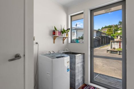 Photo of property in 20b Carlton Street, Bellevue, Tauranga, 3110