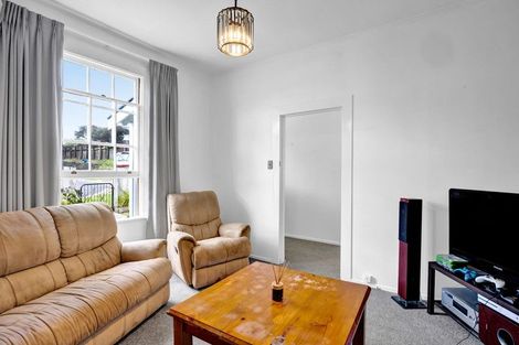 Photo of property in 6 Ford Street, Stratford, 4332