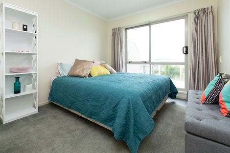 Photo of property in 340 Gulf Harbour Drive, Gulf Harbour, Whangaparaoa, 0930