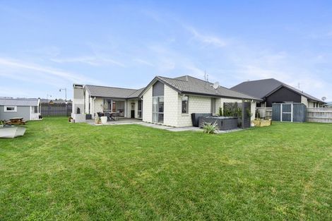Photo of property in 49 Jarrett Terrace, Leamington, Cambridge, 3432