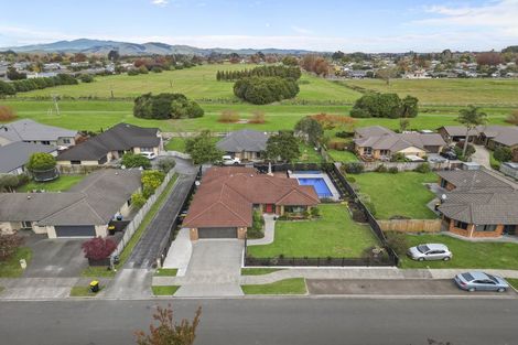 Photo of property in 28 Madison Street, Cambridge, 3434