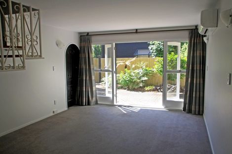 Photo of property in 1/16 Kilmarnock Street, Riccarton, Christchurch, 8011