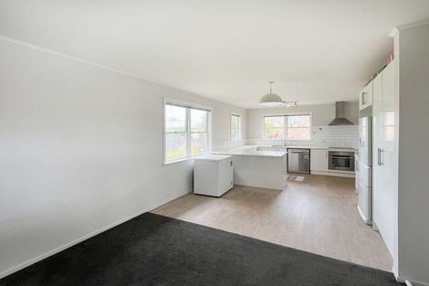 Photo of property in 7 Lynette Place, Mangere, Auckland, 2022