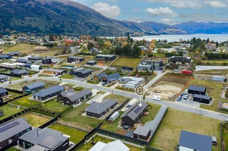 Photo of property in 14 Tomtit Crescent, Lake Hawea, 9382