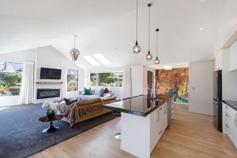 Photo of property in 35 Mckellar Drive, Jacks Point, Queenstown, 9371