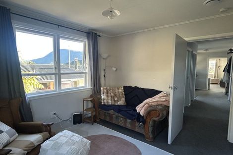 Photo of property in 73a Milton Terrace, Picton, 7220