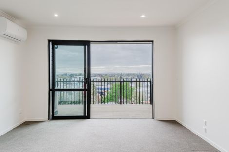 Photo of property in 3/12 Ruakiwi Road, Hamilton Lake, Hamilton, 3204