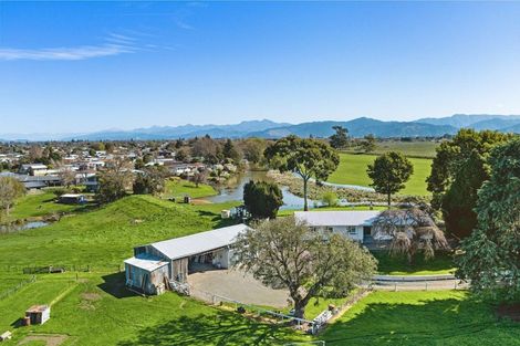 Photo of property in 2 Swamp Road, Dillons Point, Blenheim, 7273