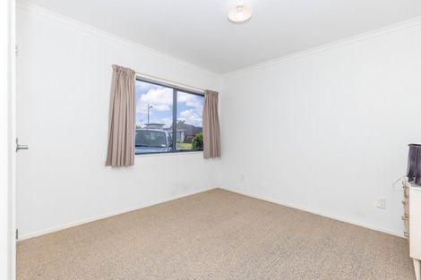 Photo of property in 61 Saint James Drive, Huntington, Hamilton, 3210