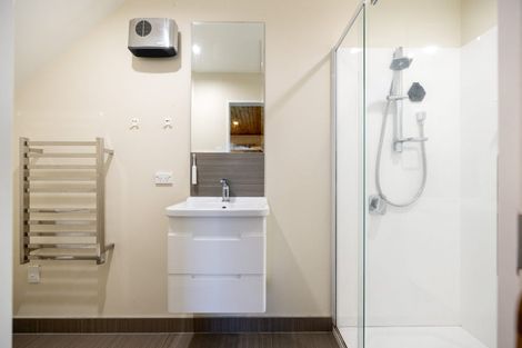 Photo of property in 37 Woodbury Street, Avonhead, Christchurch, 8042