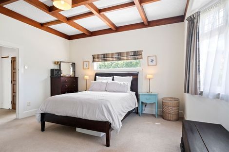 Photo of property in 31 Hillcrest Road, Papatoetoe, Auckland, 2025