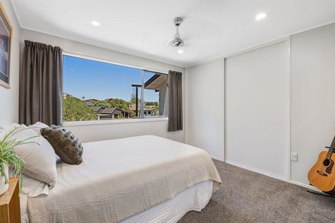 Photo of property in 28 Gilshennan Valley, Red Beach, 0932