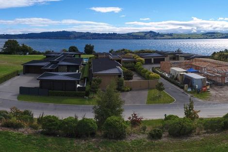 Photo of property in 20 Kurapoto Lane, Rainbow Point, Taupo, 3330