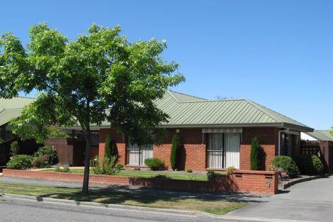 Photo of property in 2/180 Hawthornden Road, Avonhead, Christchurch, 8042