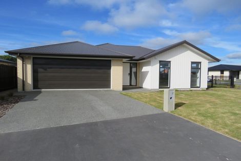 Photo of property in 2 Fauna Street, Halswell, Christchurch, 8025