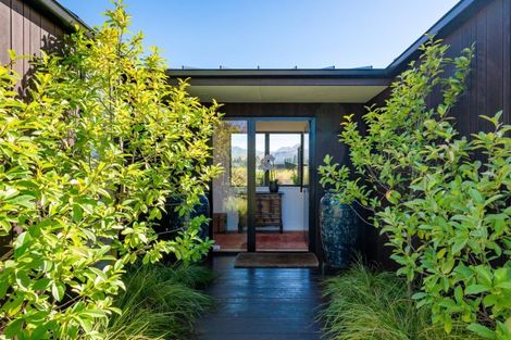 Photo of property in 38 Mount Nicholas Avenue, Wanaka, 9305