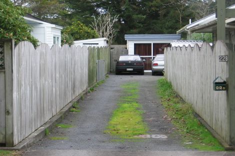 Photo of property in 22a/2 Knox Road, Swanson, Auckland, 0612