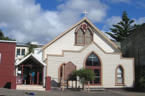 Photo of property in 2u1 King Street, Mount Cook, Wellington, 6021