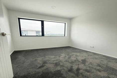Photo of property in 4/43 Savoy Road, Glen Eden, Auckland, 0602
