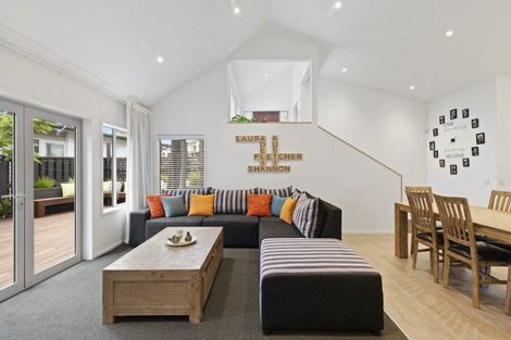 Photo of property in 11 Knoll Rise, Pukekohe, 2120