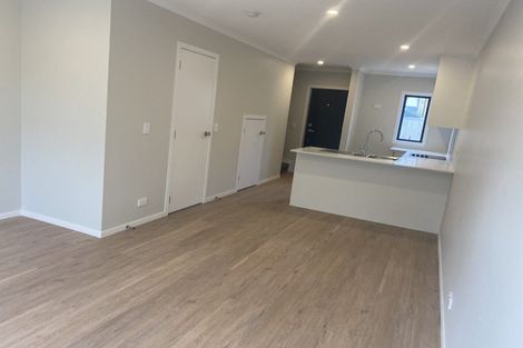 Photo of property in 2/125b Metcalfe Road, Ranui, Auckland, 0612