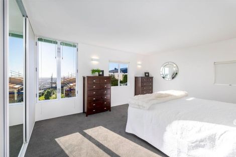 Photo of property in 53 Longhurst Terrace, Cashmere, Christchurch, 8022