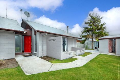 Photo of property in 4 Takapu Place, Bromley, Christchurch, 8062