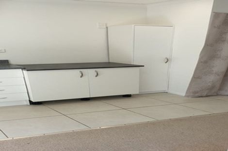 Photo of property in 149 Colwill Road, Massey, Auckland, 0614