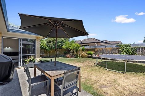 Photo of property in 65 Romana Crescent, Papamoa Beach, Papamoa, 3118